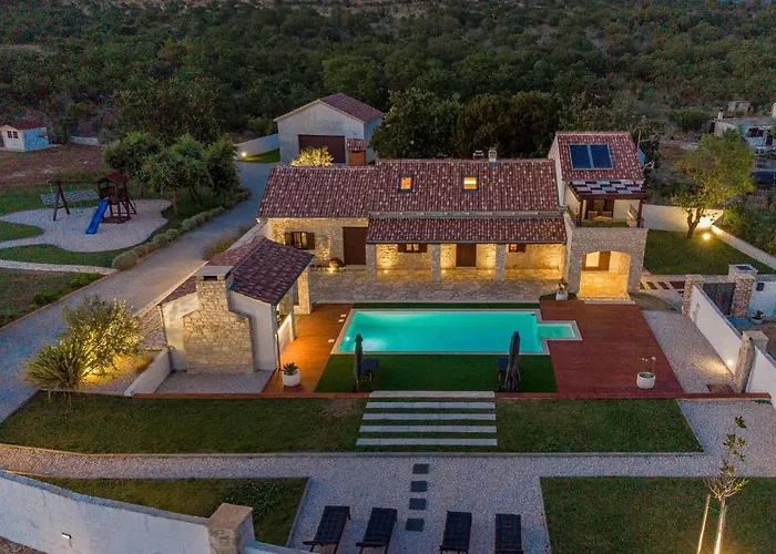 Casa Di Nikola Zadarvillas