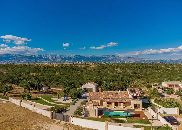 فيلة Casa Di Nikola Zadarvillas بوسيدارجي