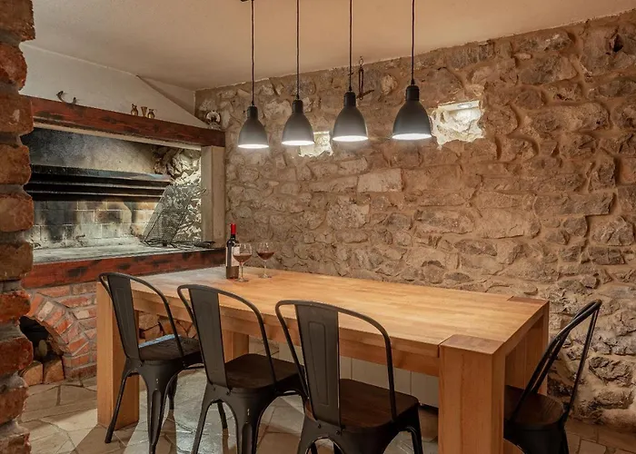 Casa Di Nikola Zadarvillas فيلة