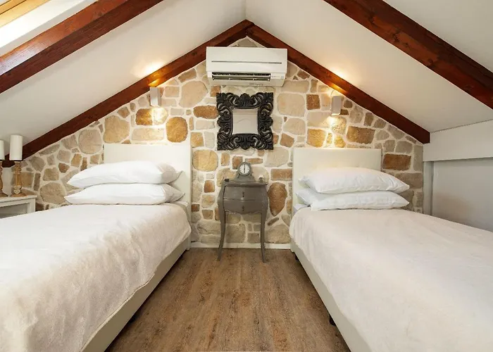 فيلة Casa Di Nikola Zadarvillas *