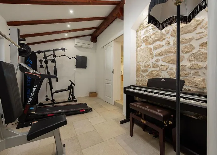 Casa Di Nikola Zadarvillas بوسيدارجي